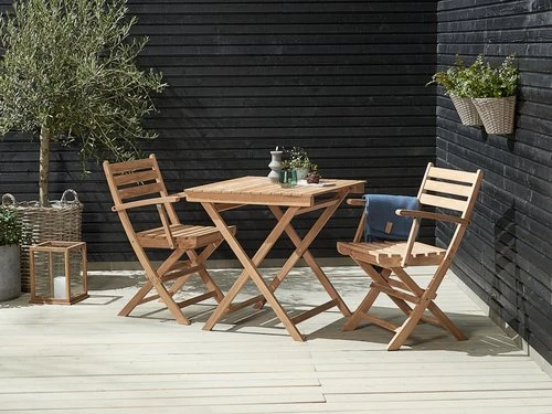 VESTERHAVET L70 Bord Teak + 2 VESTERHAVET Klappstol Teak 3 VESTERHAVET L70 Bord Teak + 2 VESTERHAVET Klappstol Teak