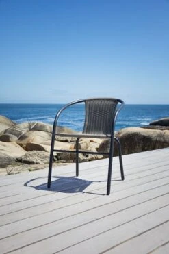 Stapelstol GRENAA Svart -UteLuxe Butik 201315