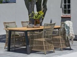 BARSMARK L210 Bord Teak + 4 FJELLERUP Stol Natur