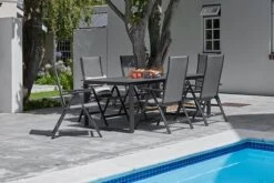 KOPERVIK L215 Bord Grå + 4 UGLEV Positionsstol Grå -UteLuxe Butik 201776