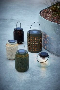 Solcellslampa SANDSVALE Ø16xH21 Grön -UteLuxe Butik 202082 1